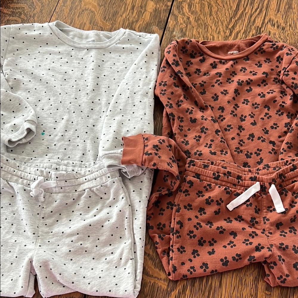 Carters Sweatsuits 5T